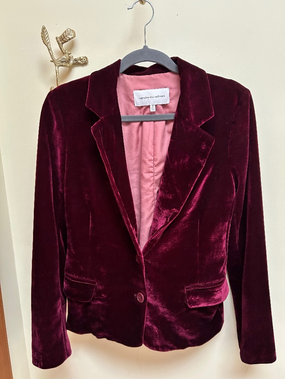 Cupcakes and Cashmere Velvet Blazer – Burgundy | Size 2
